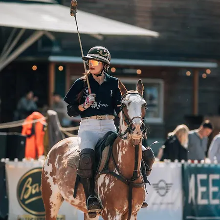 酒店 Runas Air Muc Park Sleep & Fly 哈尔伯格摩斯